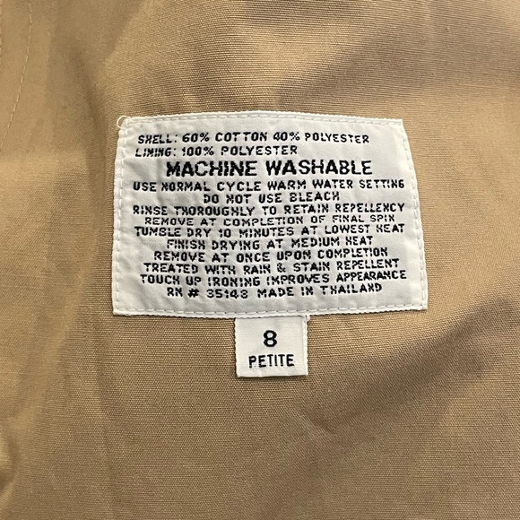 Vintage Misty Harbor Tan Trench Coat with removable lining - 8P - Picture 8 of 11